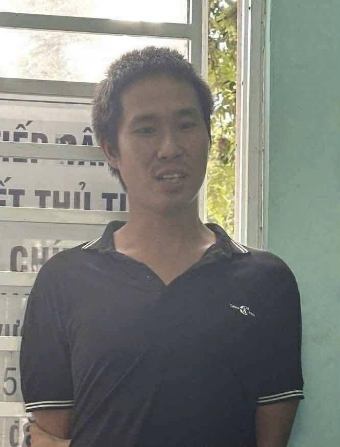 Nghi phạm sát hại 3 người ở Đồng Nai: Thường đăng clip đi phượt bằng xe phân phối lớn trên MXH- Ảnh 1.