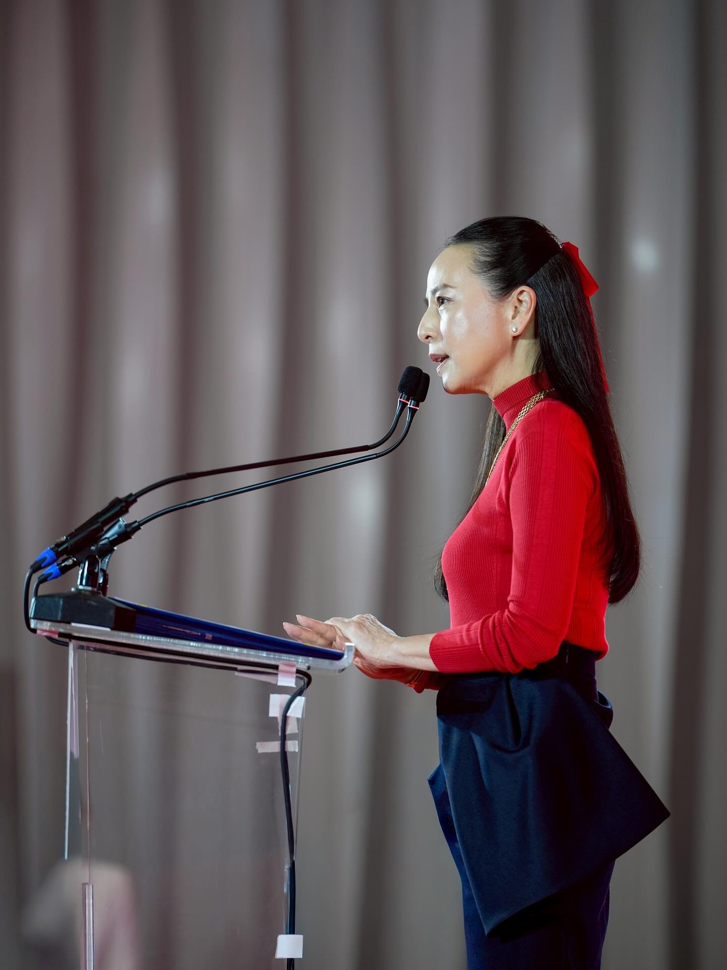 Madam Pang bị giả mạo bằng AI, tuyển Thái Lan lao đao vì khủng hoảng chấn thương- Ảnh 1.
