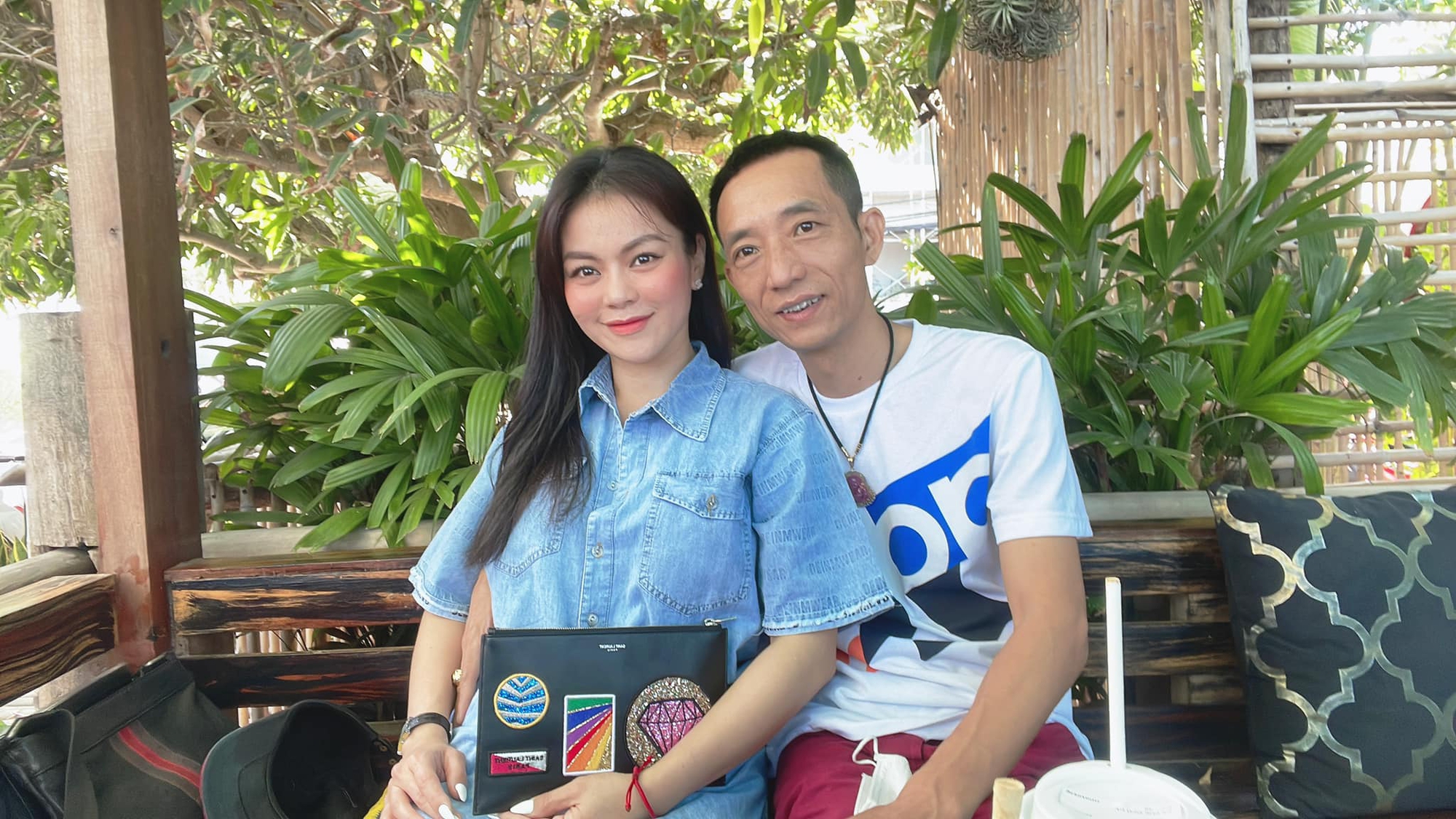 Nữ ca sĩ Việt lấy chồng hơn 8 tuổi: 