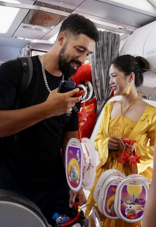 Đón Trung thu ấm áp, đoàn viên cùng những hành trình bay Vietjet- Ảnh 3.