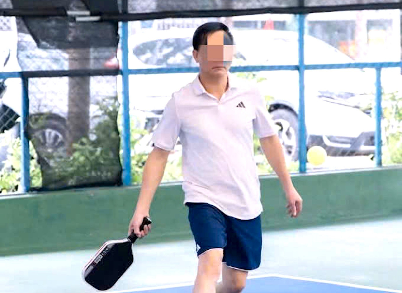 Kiểm tra dấu hiệu vi phạm của bí thư xã nghi nghỉ học chính trị đi chơi Pickleball- Ảnh 1.
