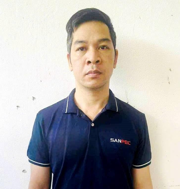 Nhân viên giao hàng tham ô tiền của công ty làm lộ phí sang Campuchia "đổi đời"- Ảnh 1.