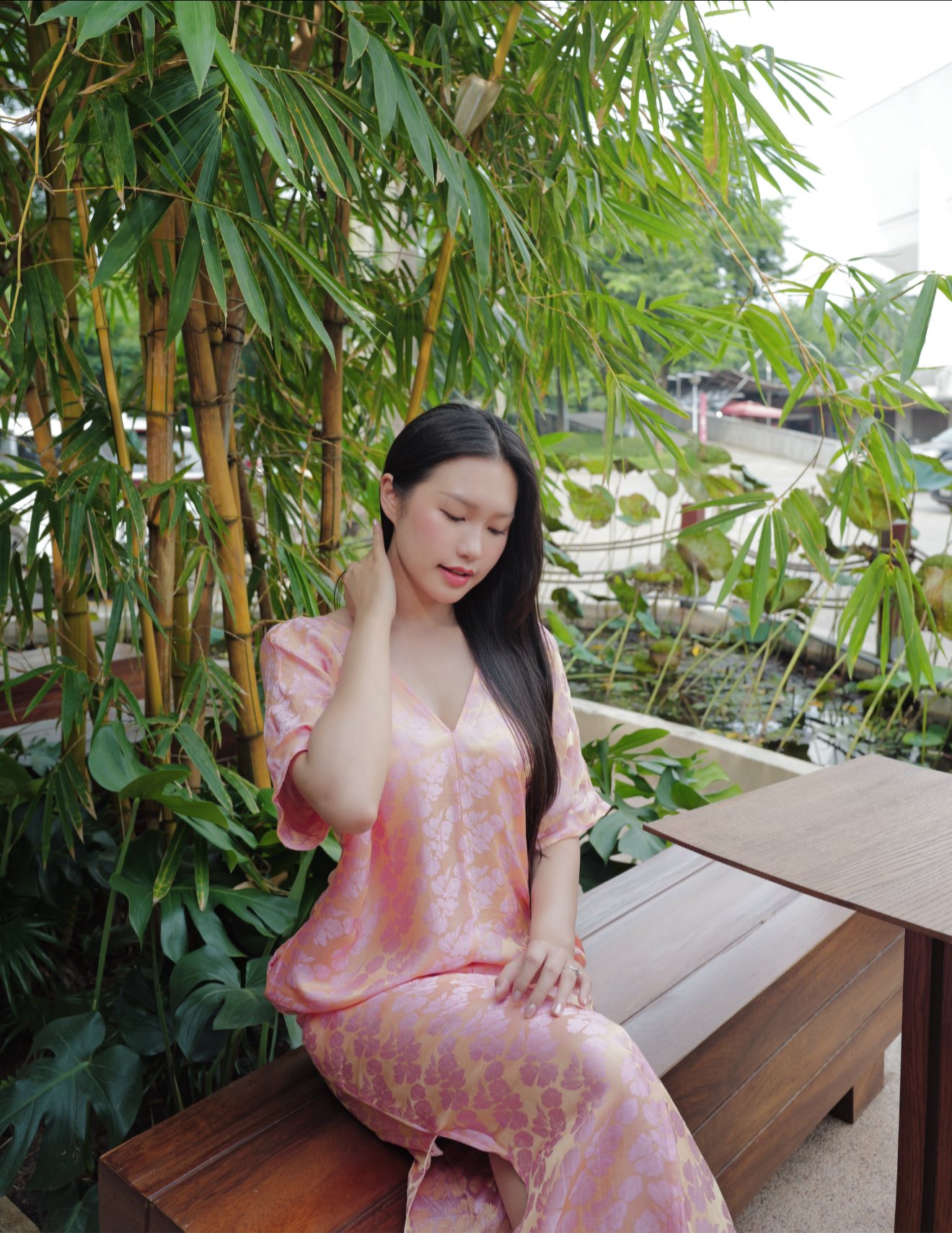 Doãn Hải My - vợ Văn Hậu xinh quá, nhìn sang 