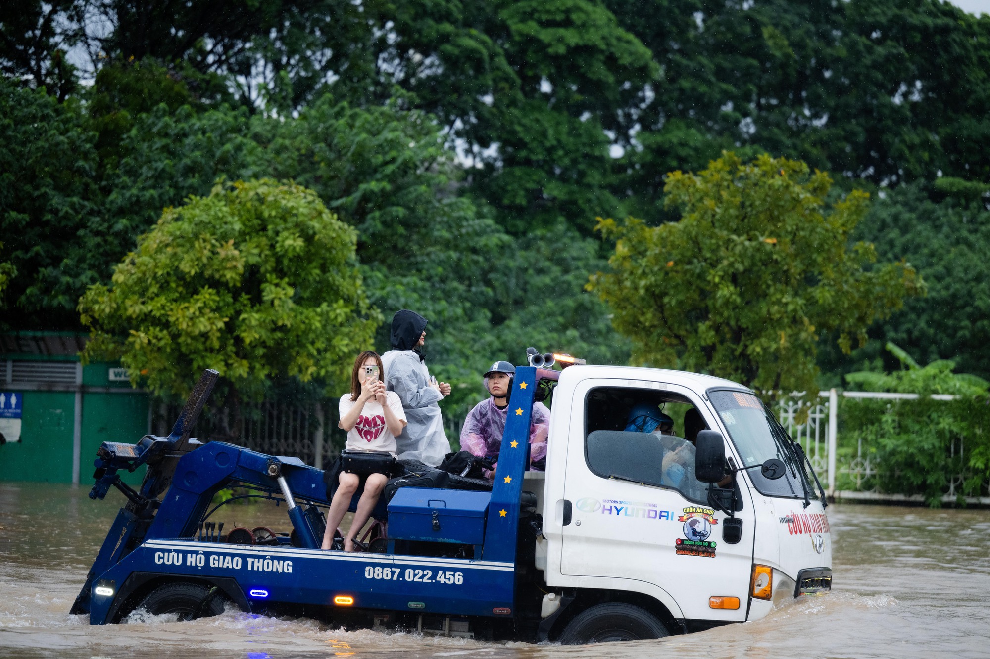 Nhiều người Hà Nội hôm nay ra đường là mất... ngày lương!- Ảnh 20.