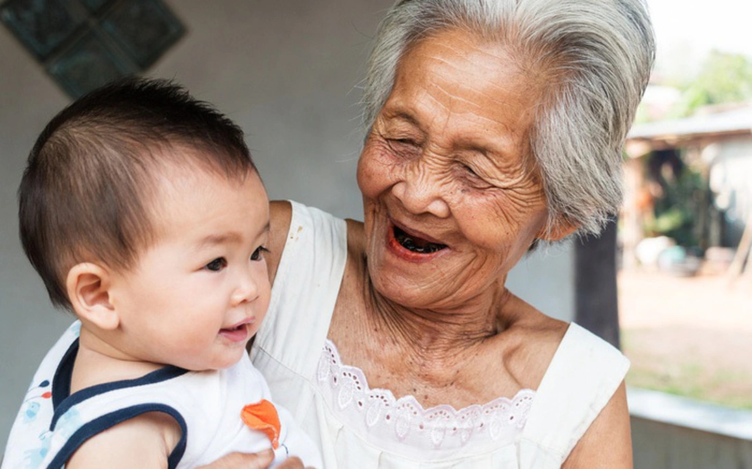 5 điều ông bà vừa nghỉ hưu nên làm với con cháu- Ảnh 1.