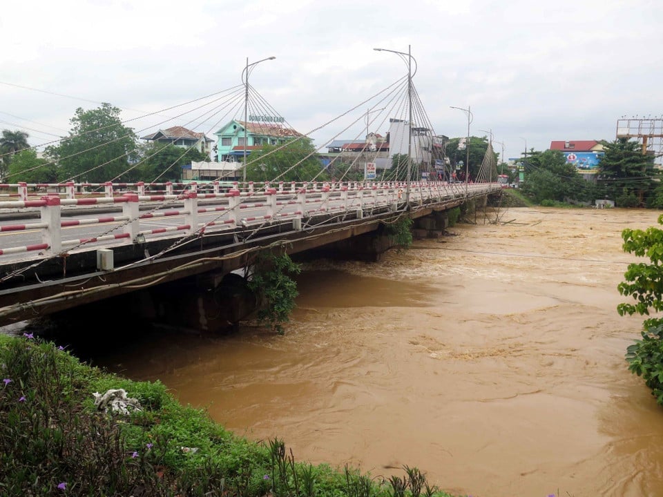 Cảnh báo nóng người dân Hải Phòng, Quảng Ninh, Bắc Ninh và 9 tỉnh, thành trong sáng nay- Ảnh 1.