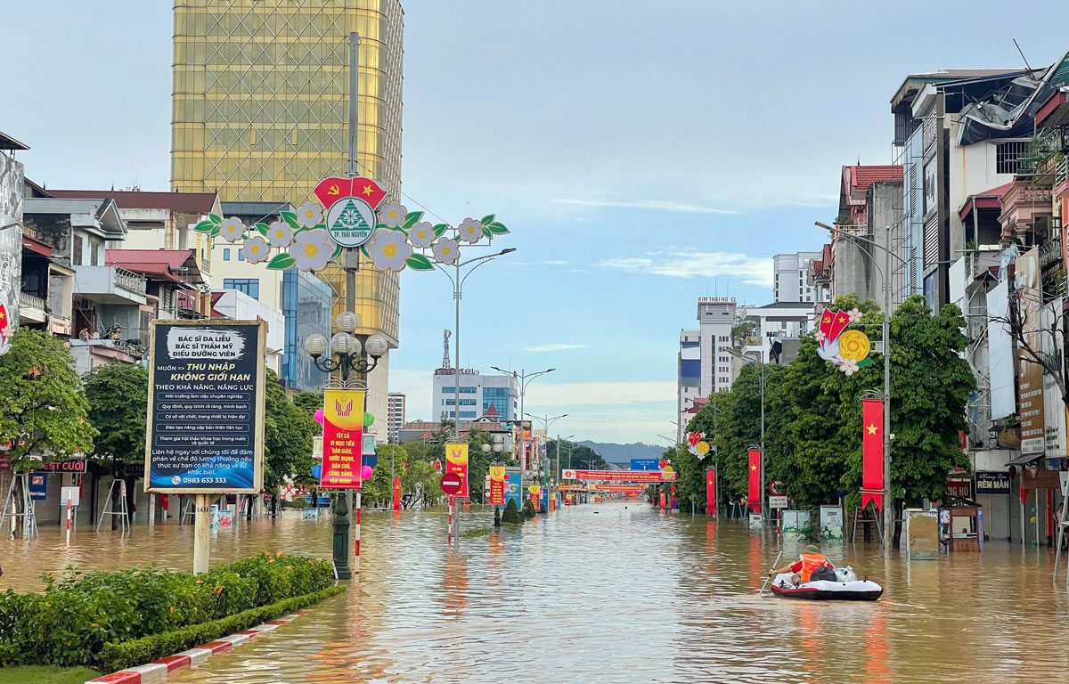 Cả nước bật “chế độ cứu trợ khẩn cấp” hướng về Thái Nguyên- Ảnh 6.