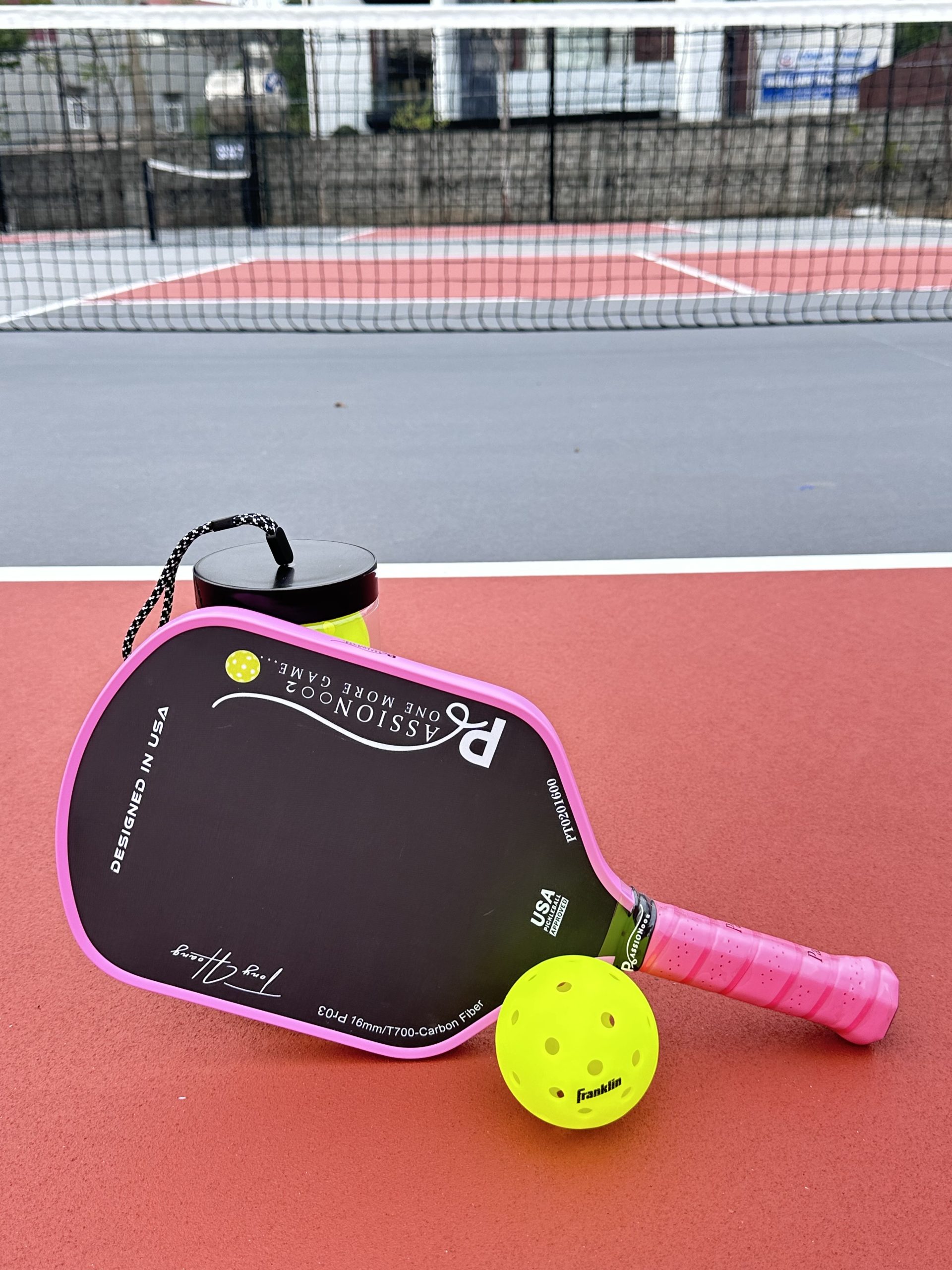 Con gái Đông Nhi mang vợt tiền triệu, ra dáng "vợt thủ" trên sân pickleball- Ảnh 5.
