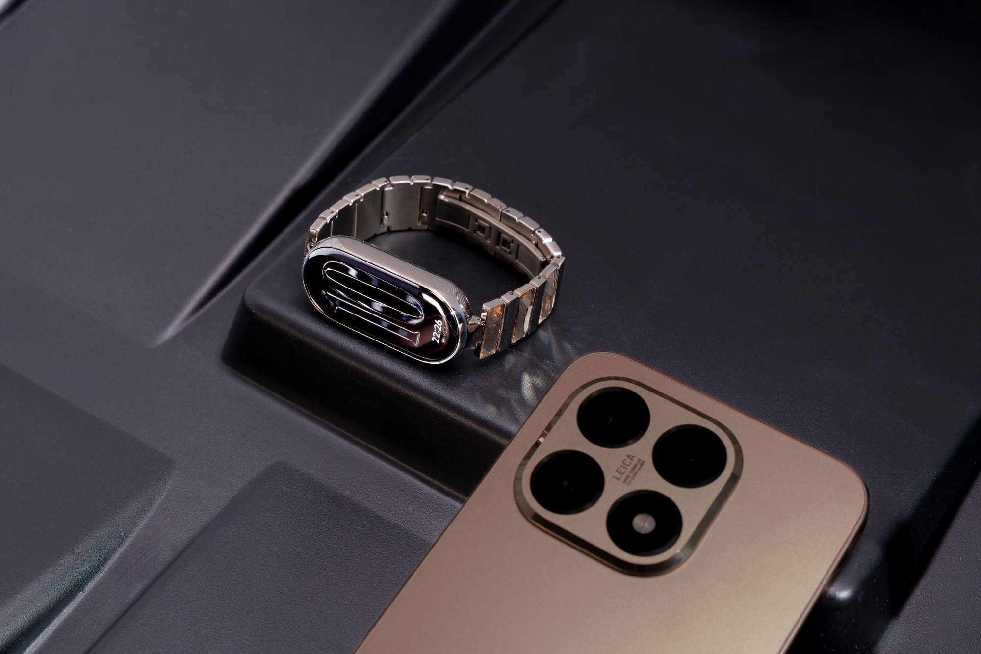 Xiaomi Gold Collection với Xiaomi 15T Series cùng loạt thiết bị đeo thông minh: Khi công nghệ khoác lên mình sắc vàng thời thượng- Ảnh 5.