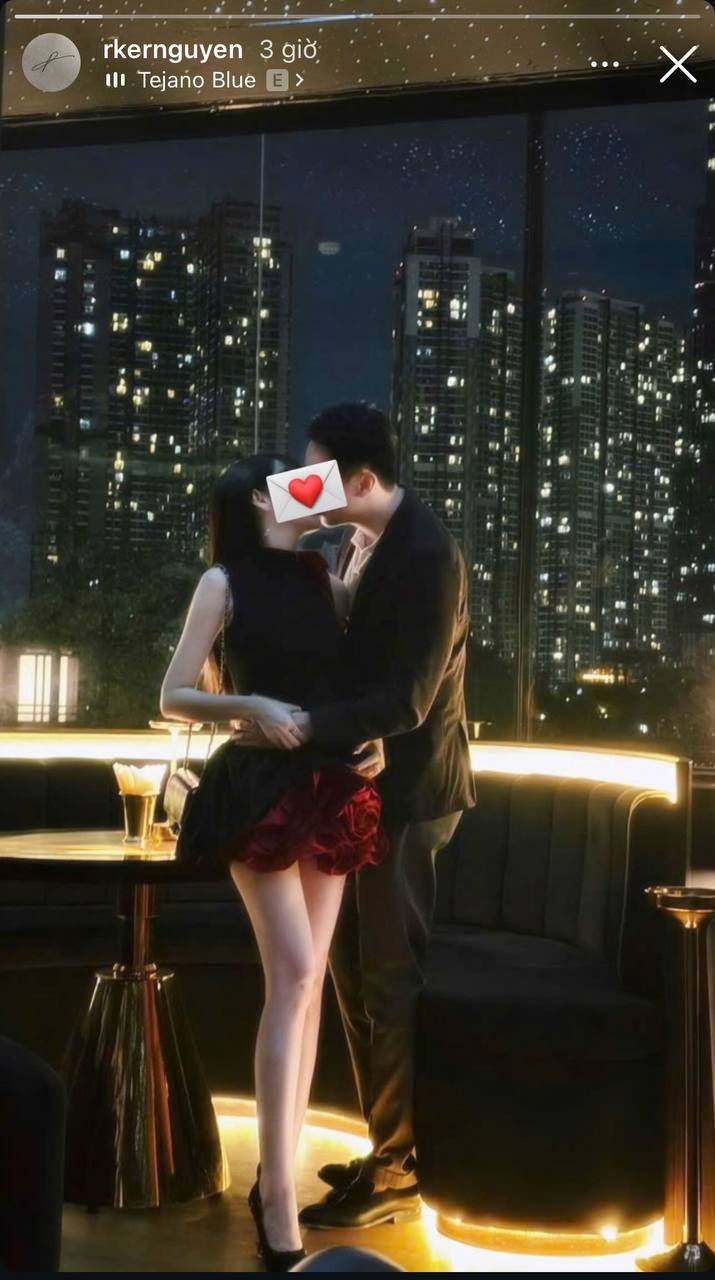 "Nam thần Vbiz" Rocker Nguyễn công khai ôm hôn bạn gái?- Ảnh 1.