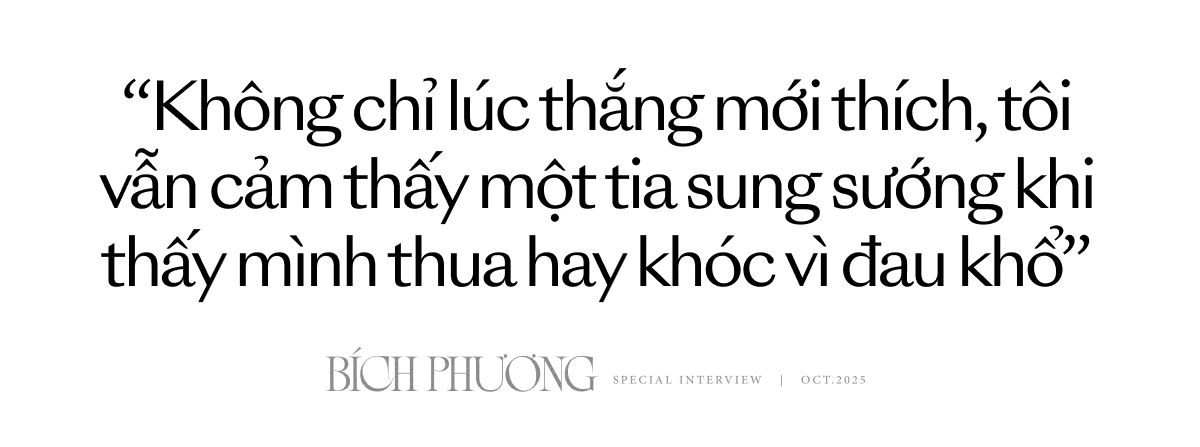 Bích Phương: "Sau hai năm toàn chơi thì mình cũng… nên làm, tiền cũng hết rồi nên phải đi hát kiếm tiền thôi"- Ảnh 2.
