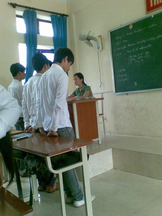Khoảnh khắc Sơn Tùng M-TP bị phạt thời "nhất quỷ nhì ma" khiến netizen "dậy sóng"- Ảnh 1.