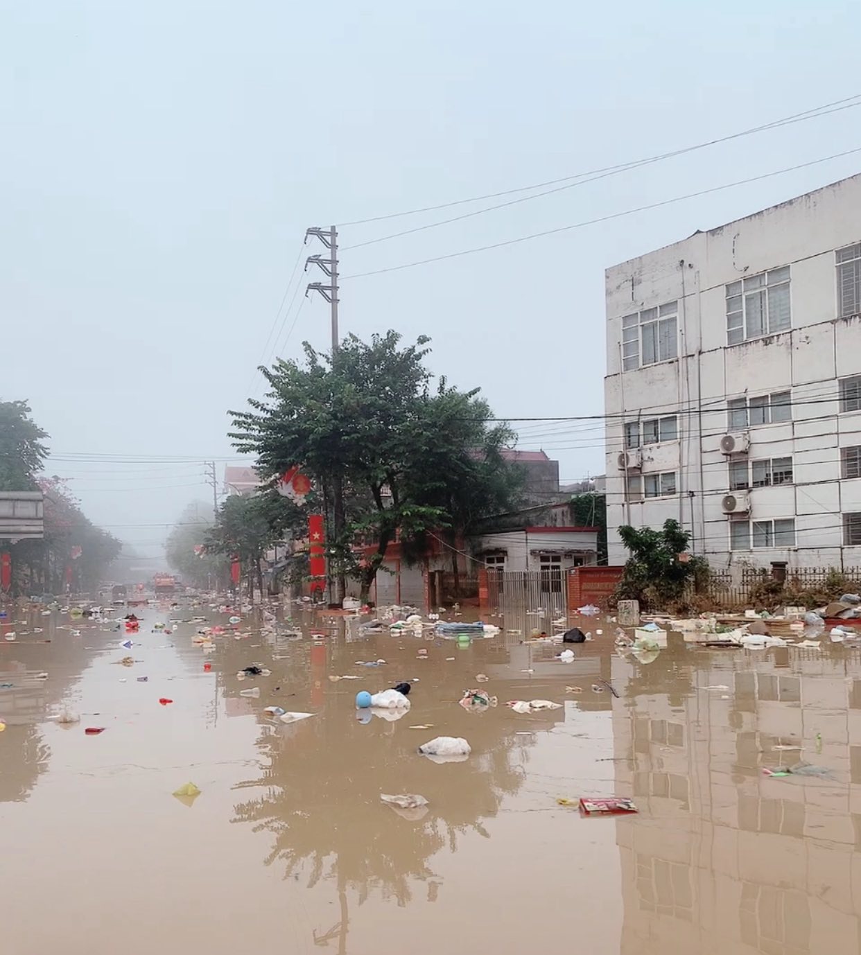 Lũ rút, Thái Nguyên hiện lên với một khung cảnh tan hoang đến xót xa- Ảnh 7.