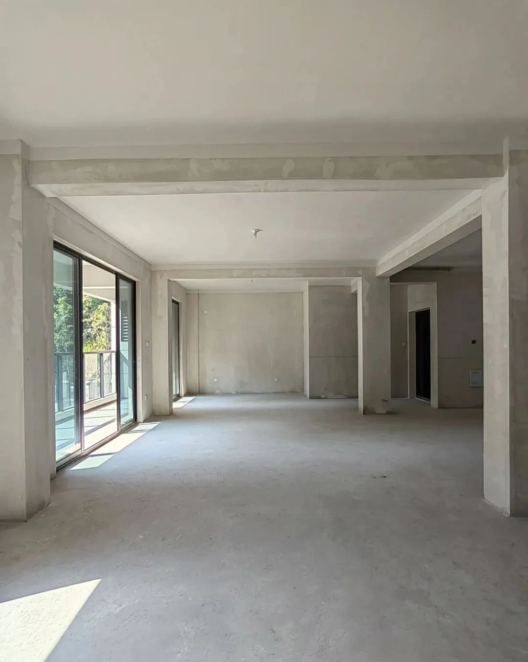 Trong hai năm tới muốn mua nhà đừng quên “7 chữ vàng”: Mua cũ - Mua lớn - Đừng mua ba- Ảnh 1.