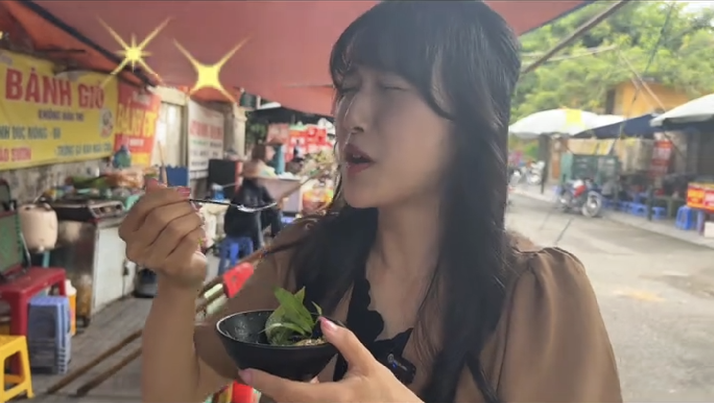 Khách Nhật hét ầm ĩ khi thử món ăn Việt từng nằm trong danh sách "đáng sợ nhất thế giới"- Ảnh 5.