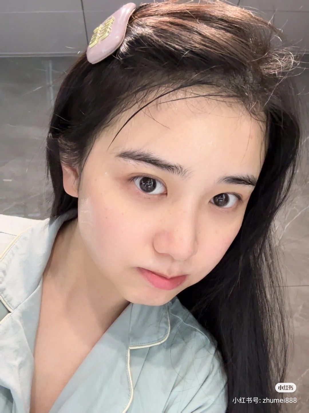 Vì sao không nên rửa mặt buổi sáng?- Ảnh 6.