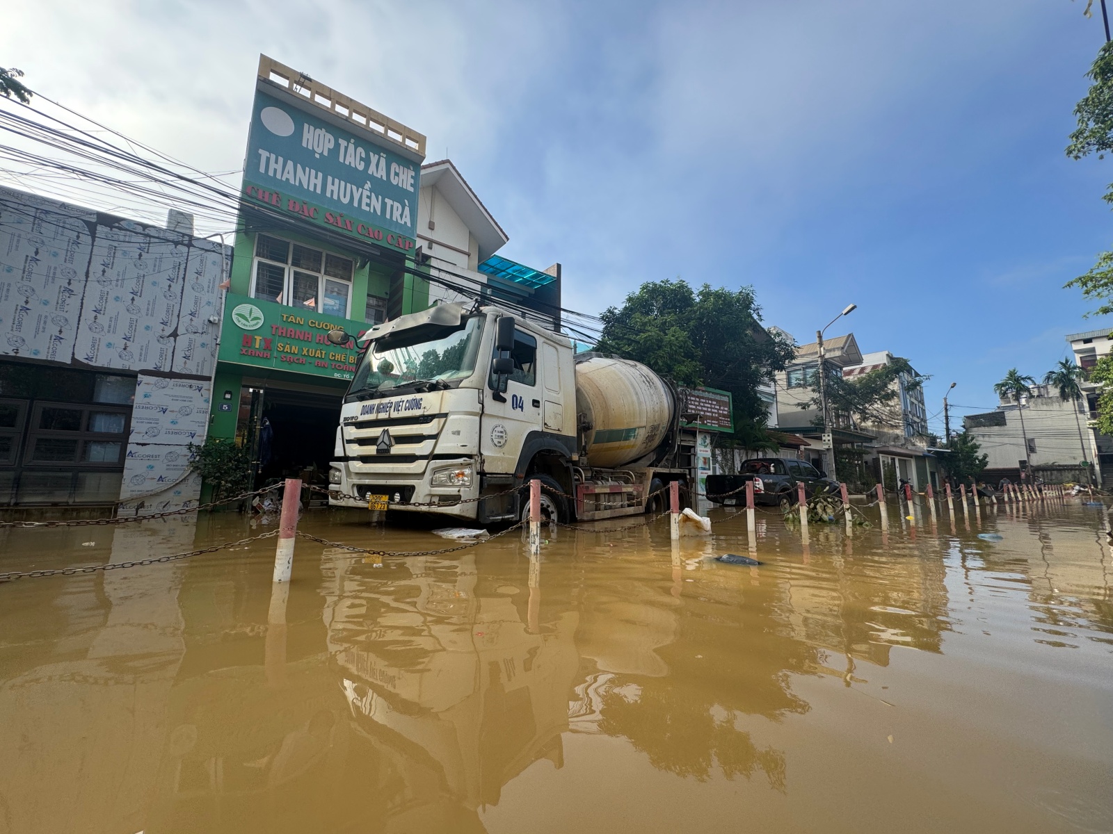 Cảnh tượng khó tin ở trung tâm Thái Nguyên ngày 9/10- Ảnh 15.