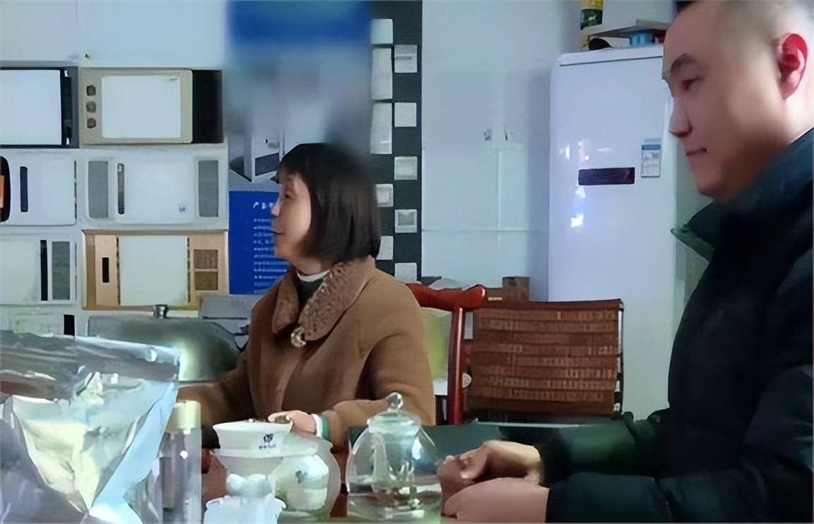 Con trai thu nhập bạc tỷ một năm, con gái sự nghiệp thành đạt, người mẹ 57 vẫn tuyên bố: "Đưa tôi 3,7 tỷ rồi đoạn tuyệt quan hệ"- Ảnh 2.
