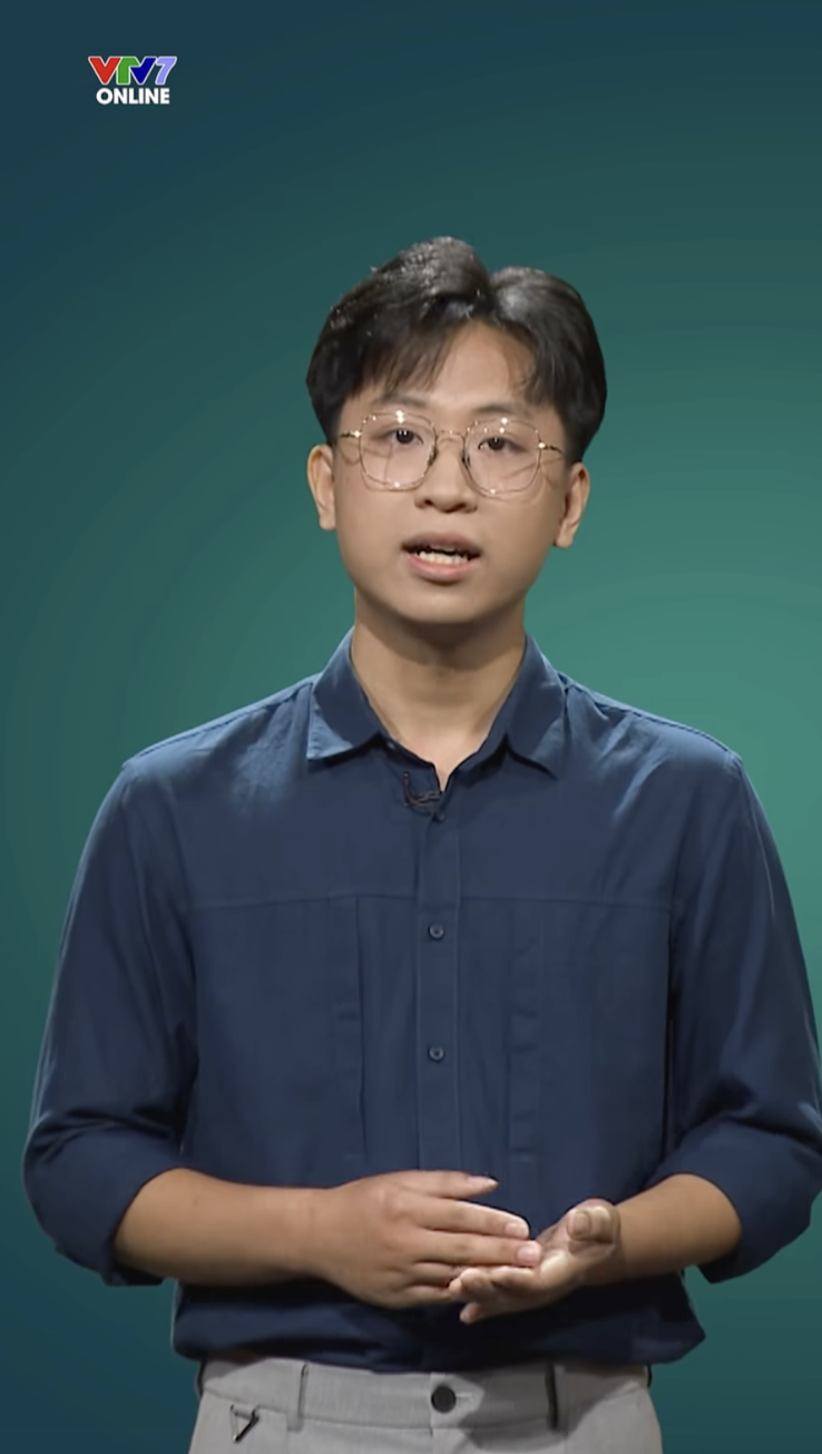 Được tuyển thẳng vào tất cả trường Y vẫn từ bỏ, bị bố mẹ giận: 4 năm sau nam sinh miền núi "soái ca" khiến cả nhà ngỡ ngàng- Ảnh 1.