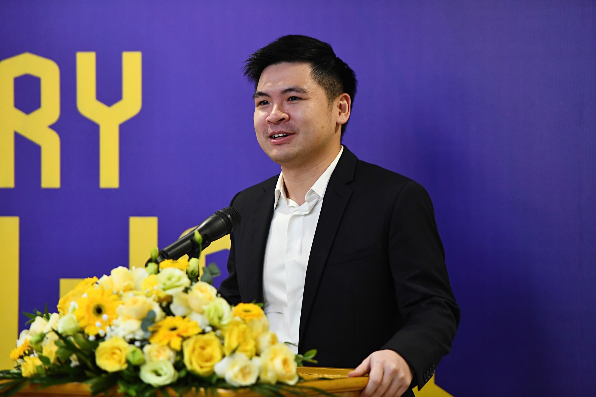Gia nhập Hà Nội FC đúng giai đoạn khó khăn, HLV Harry Kewell khẳng định: Không ngại áp lực- Ảnh 1.