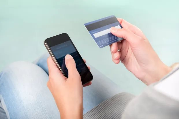 Vì sao cuộc gọi lừa nêu họ tên, số CCCD và số tài khoản ngân hàng của nạn nhân?- Ảnh 1.