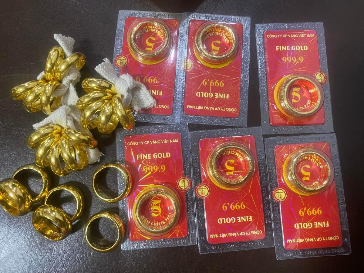 Cứ tưởng già rồi là thích vàng, hóa ra vàng mới là thứ giúp họ trẻ lại- Ảnh 2.
