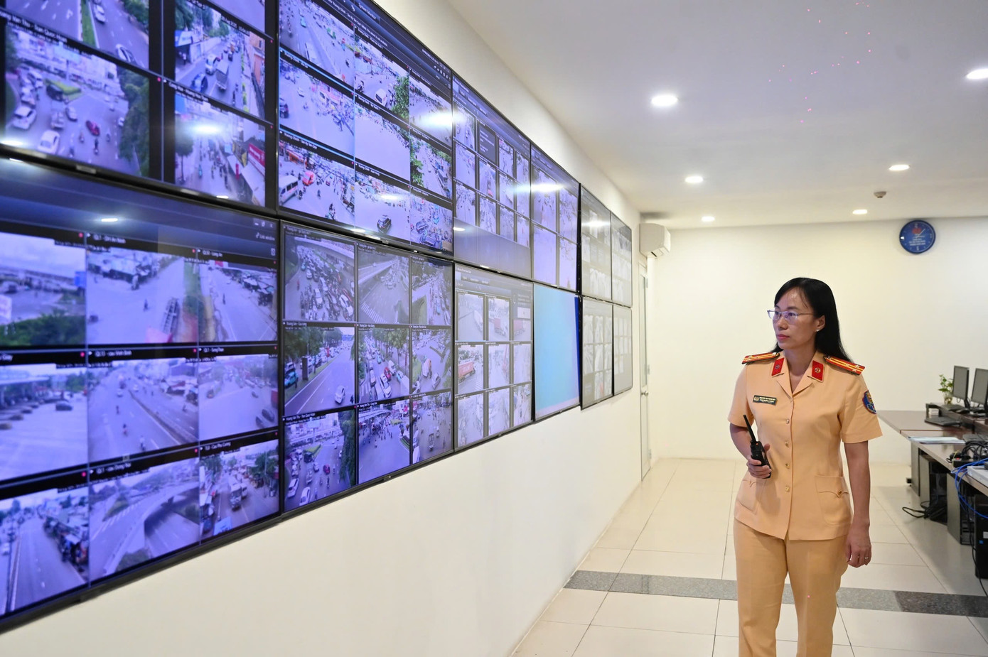 'Check in' nơi CSGT giám sát giao thông bằng camera AI ở TPHCM- Ảnh 4.