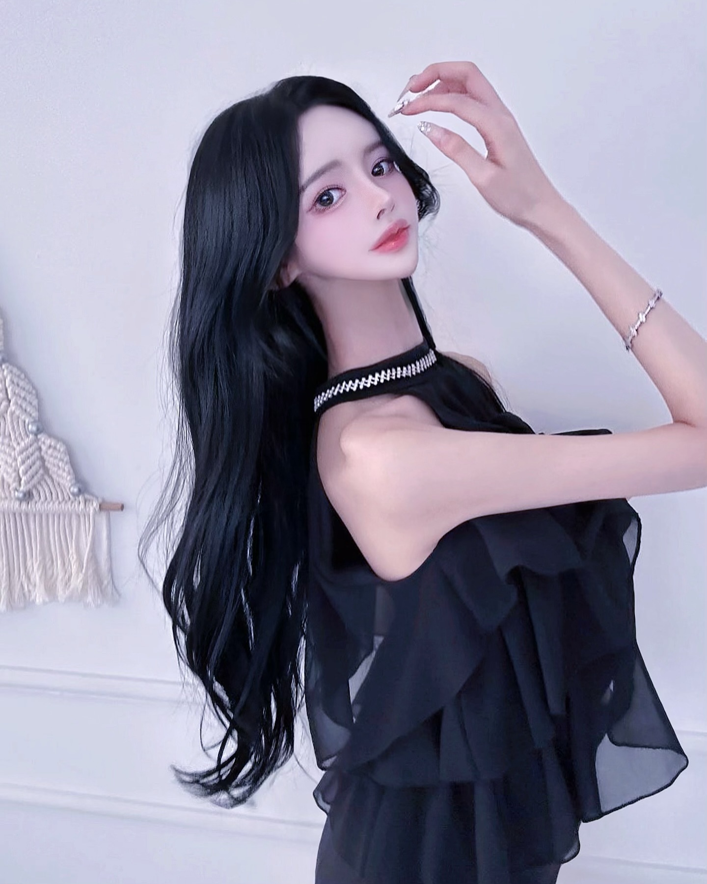 Hot loạt ảnh gái xinh với màn chỉnh hình 
