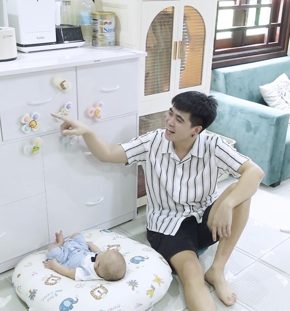 Chồng Bắc Ninh lội nước lũ lịch sử nấu "cơm cữ của Hoàng hậu" hút triệu view- Ảnh 5.