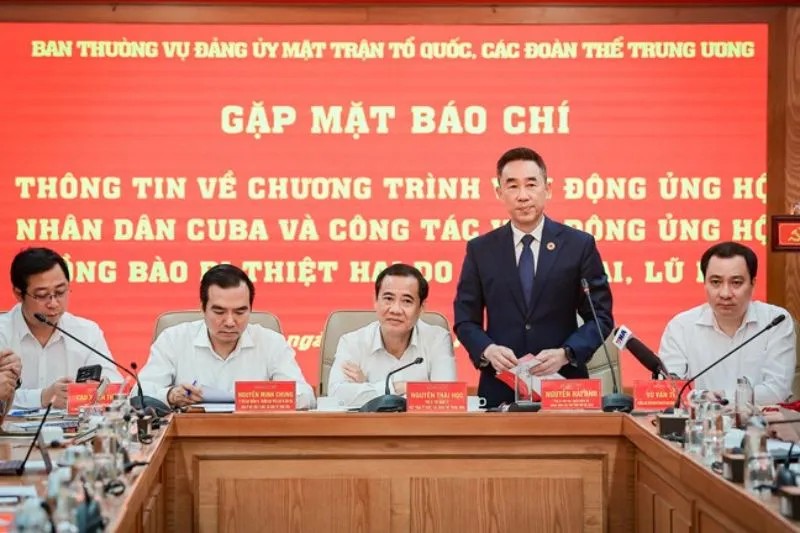 Đã tiếp nhận gần 1.300 tỷ đồng ủng hộ đồng bào vùng lũ và nhân dân Cuba- Ảnh 1.