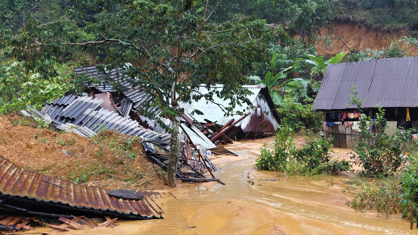 Đất trượt kinh hoàng, một thôn ở Đà Nẵng may mắn thoát cảnh Làng Nủ thứ hai- Ảnh 1.