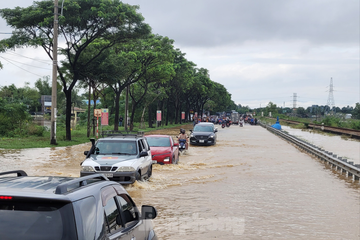 Đà Nẵng công bố tình huống khẩn cấp về thiên tai- Ảnh 2. Đà Nẵng công bố tình huống khẩn cấp về thiên tai- Ảnh 2.