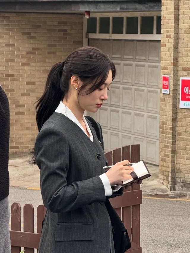 Bị sa thải vì "lộ bảng lương", nữ nhân viên kiện công ty ra toà và bất ngờ được bồi thường hơn nửa tỷ đồng- Ảnh 2. Bị sa thải vì "lộ bảng lương", nữ nhân viên kiện công ty ra toà và bất ngờ được bồi thường hơn nửa tỷ đồng- Ảnh 2.