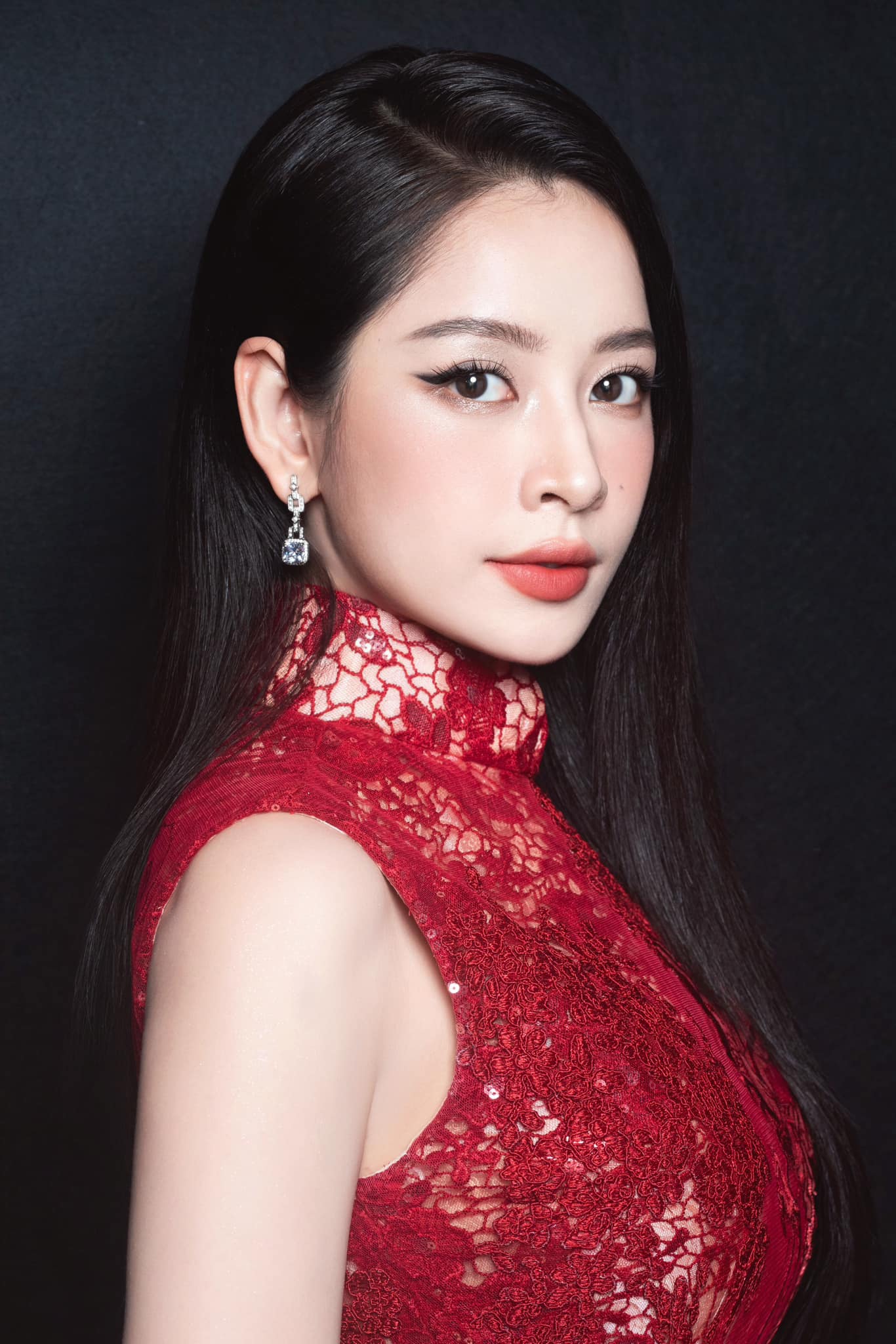 4 nữ diễn viên có gương mặt đẹp nhất Việt Nam: Chi Pu hạng 1 quá xứng đáng, 1 người bị chê chưa đủ trình- Ảnh 1. 4 nữ diễn viên có gương mặt đẹp nhất Việt Nam: Chi Pu hạng 1 quá xứng đáng, 1 người bị chê chưa đủ trình- Ảnh 1.