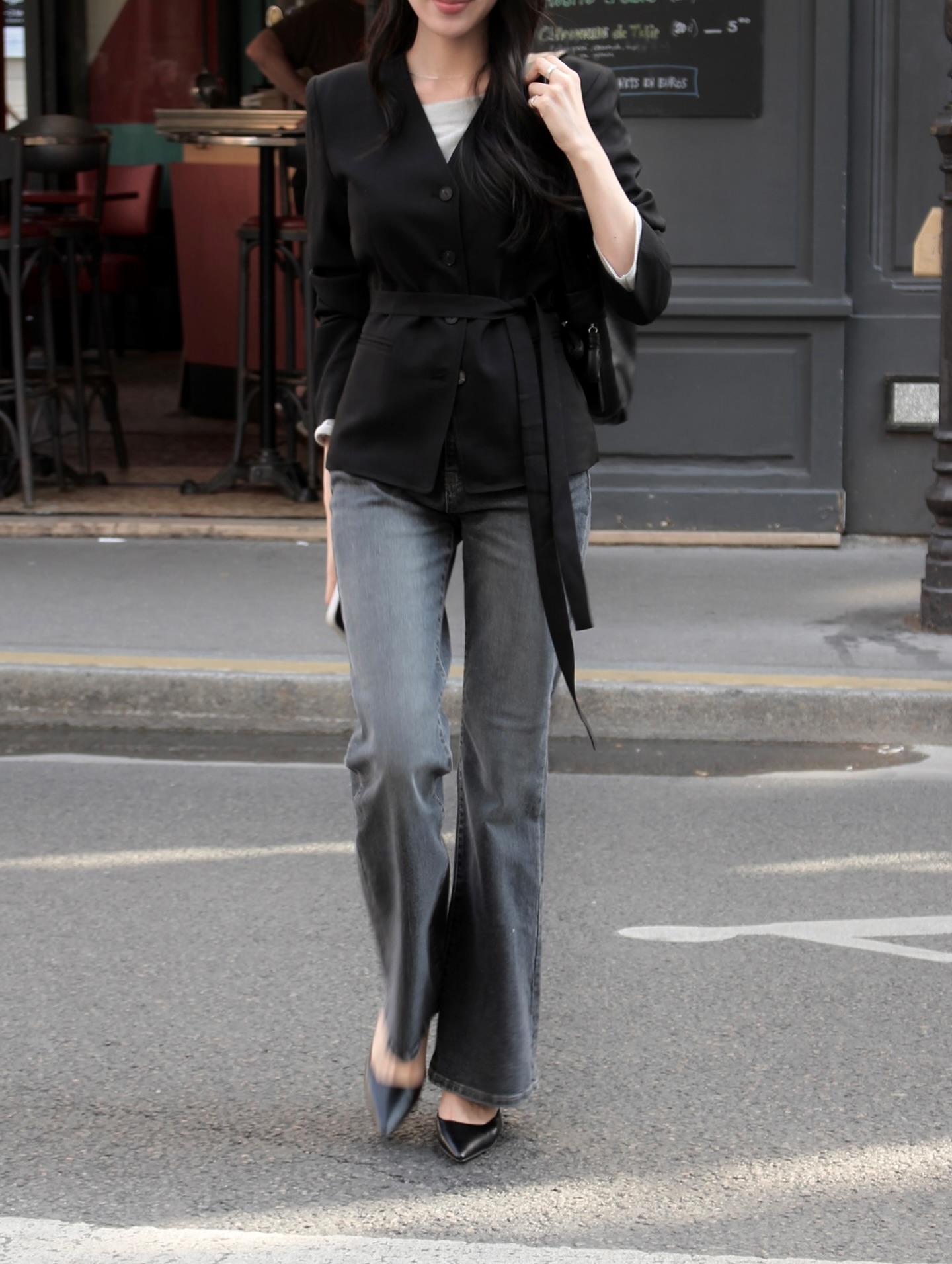 Mặc đẹp mỗi ngày với 10 set đồ màu trung tính- Ảnh 6.