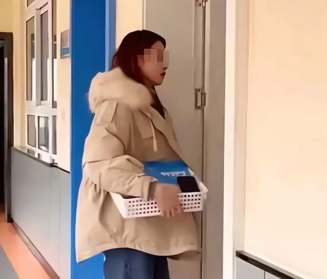 Người mẹ thẳng thừng tuyên bố "ghét giáo viên chủ nhiệm của con" chỉ vì 1 điều, dân mạng phản pháo: "Chị quá khó chiều!"- Ảnh 2.