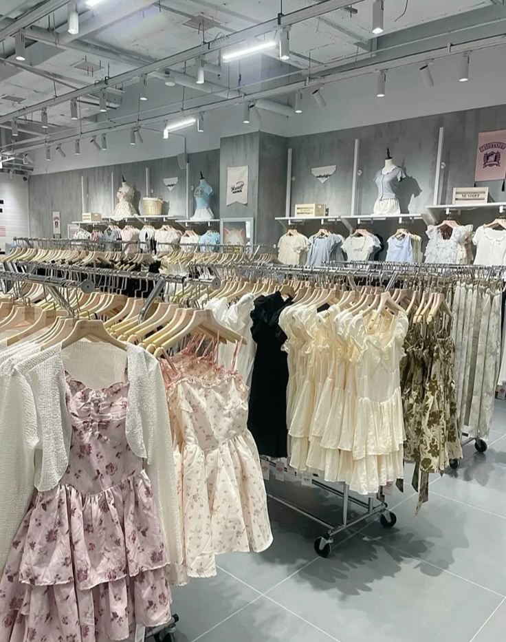 Quần áo mới mua có cần giặt không? Ai nói KHÔNG sẽ hối hận sau khi đọc bài này- Ảnh 1.