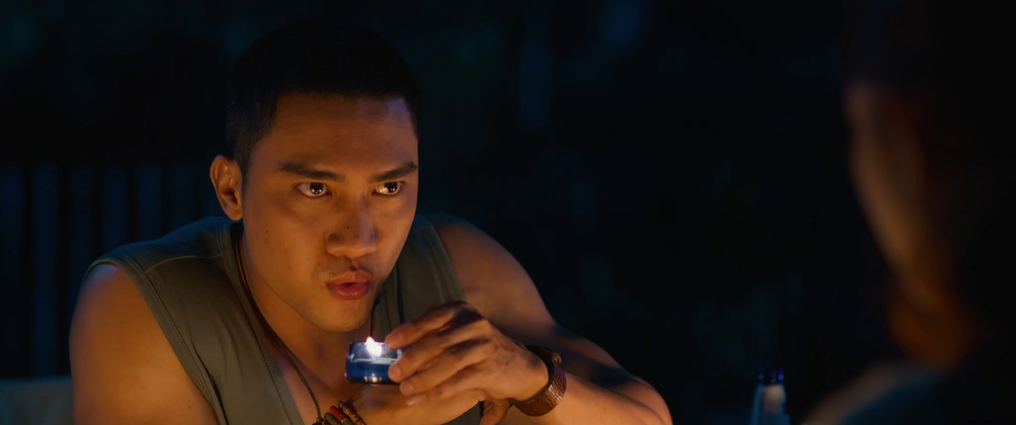 Bịt Mắt Bắt Nai: Đạo diễn bịt mắt làm phim, khán giả bịt mắt bỏ chạy- Ảnh 7.