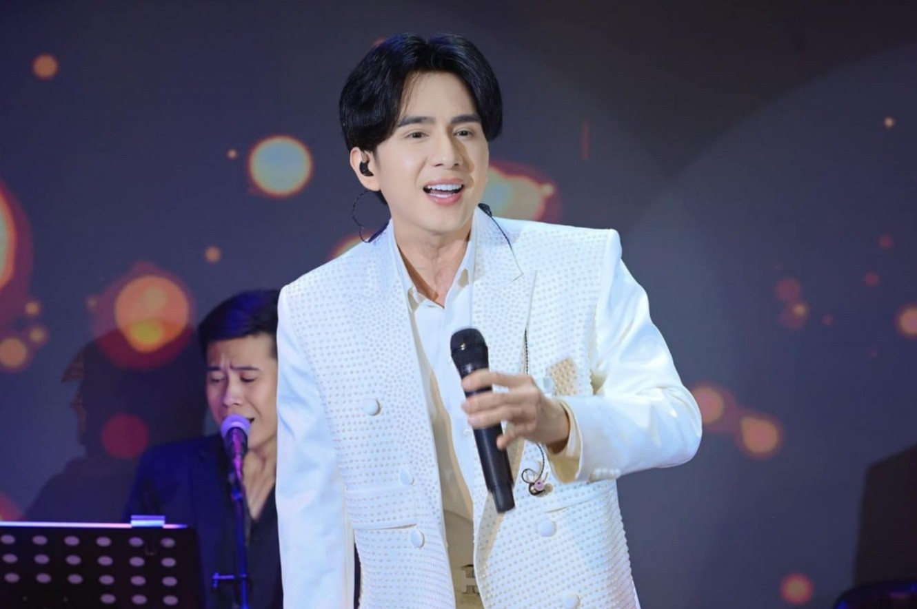 Hà Nội đề nghị ca sĩ Đan Trường không bắn pháo hoa trong concert- Ảnh 1.