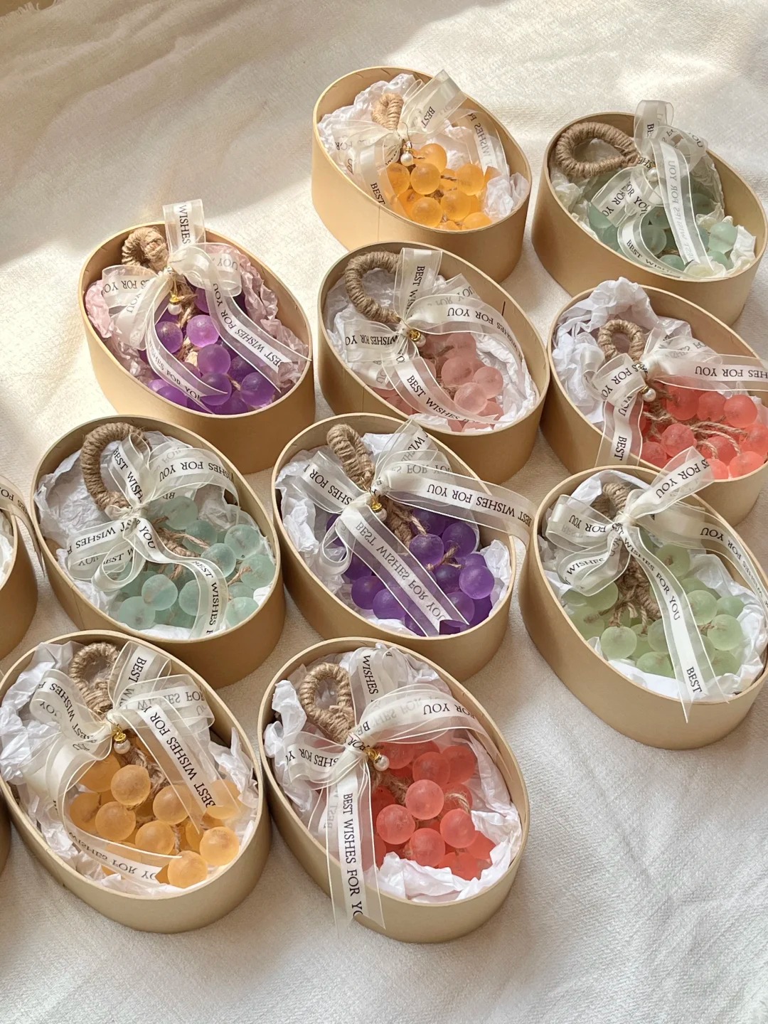 Sau giờ làm, nhiều chị em đua nhau đi  Sau giờ làm, nhiều chị em đua nhau đi