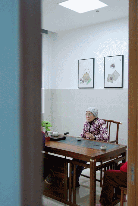 1,1 triệu/tháng – thế hệ sinh sau năm 2000 “đổi thời gian lấy chỗ ở”: Mô hình tài chính lạ đang thu hút giới trẻ- Ảnh 2.