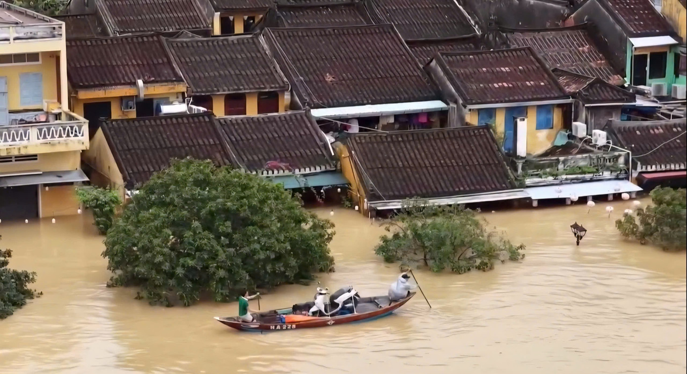Đà Nẵng công bố tình huống khẩn cấp về thiên tai- Ảnh 3. Đà Nẵng công bố tình huống khẩn cấp về thiên tai- Ảnh 3.