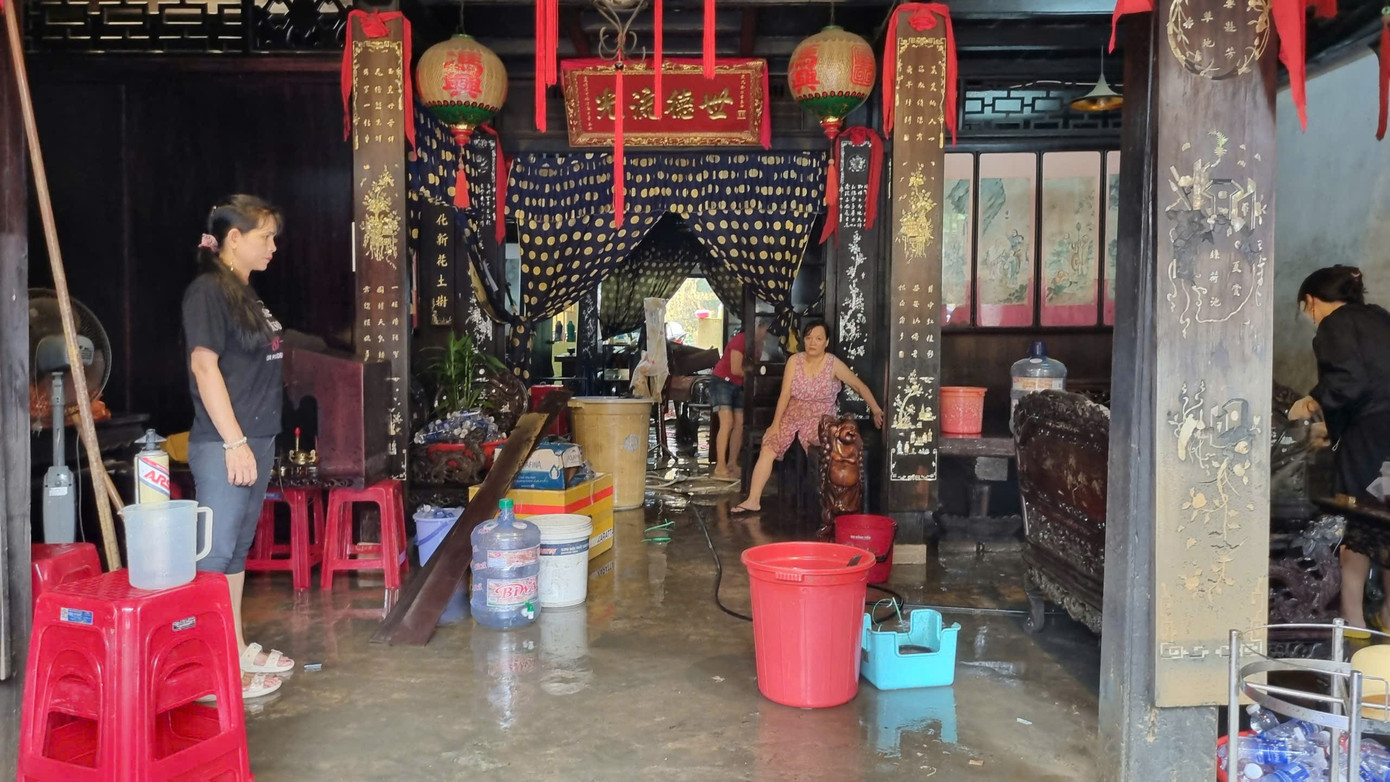 Du khách tấp nập trở lại Hội An- Ảnh 16. Du khách tấp nập trở lại Hội An- Ảnh 16.