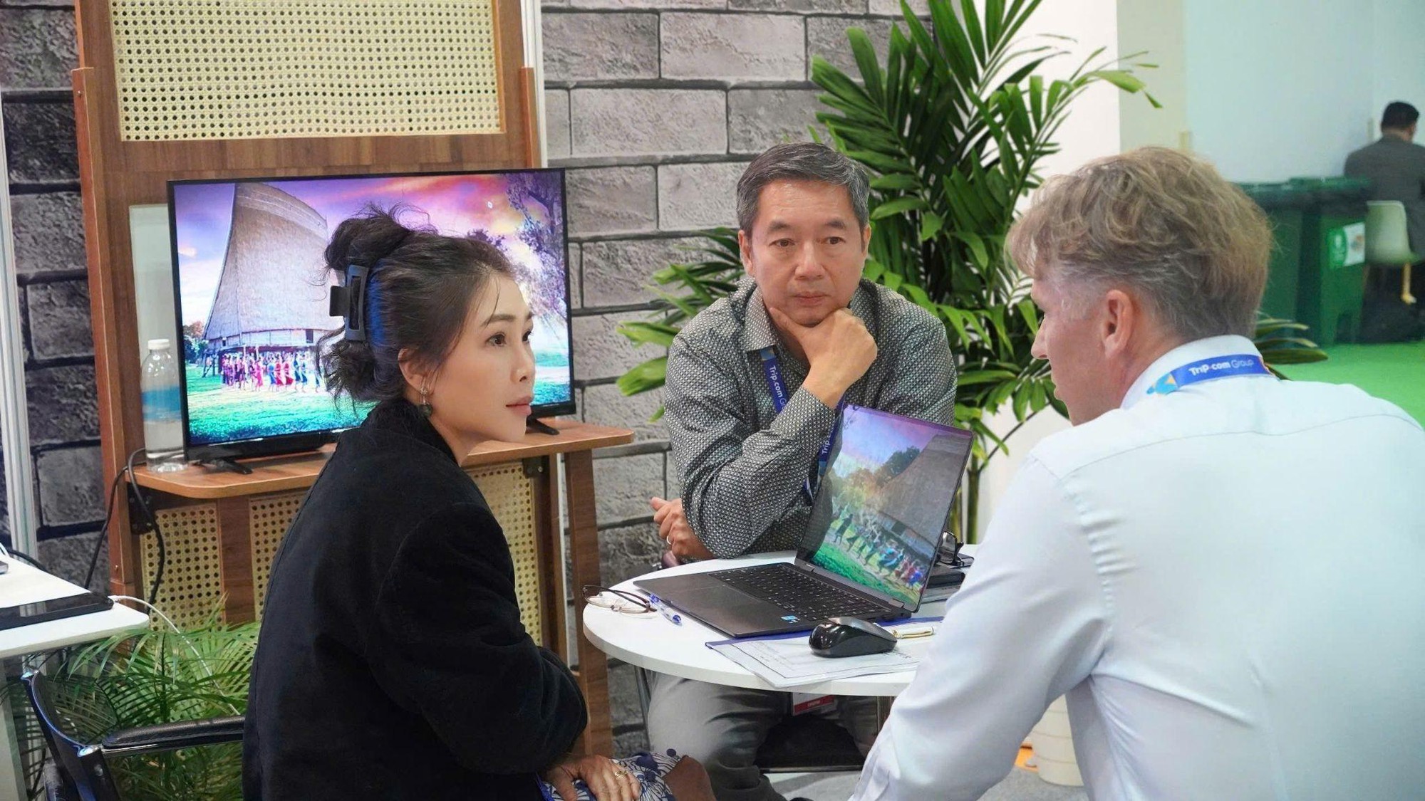 Tatinta giới thiệu mô hình Trawell (Travel + Well-being) tại ITB Asia 2025- Ảnh 1. Tatinta giới thiệu mô hình Trawell (Travel + Well-being) tại ITB Asia 2025- Ảnh 1.