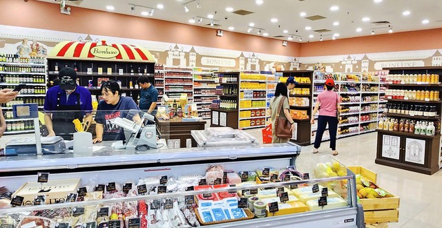 WinMart đón hàng nghìn khách tham quan mua sắm mỗi ngày tại Hội chợ Mùa thu 2025- Ảnh 7.