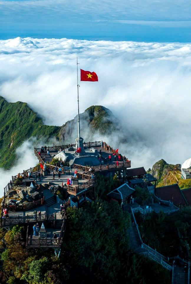 Đẹp mê mẩn Sa Pa mùa 'săn mây'- Ảnh 10. Đẹp mê mẩn Sa Pa mùa 'săn mây'- Ảnh 10.