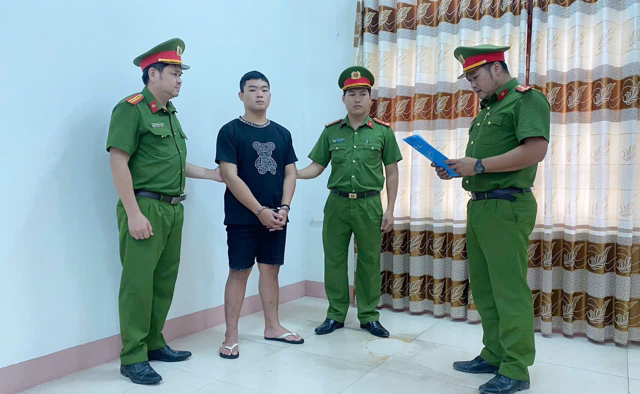 Thi hành lệnh bắt tạm giam Ngô Thanh Phương, sinh năm 2008- Ảnh 2.