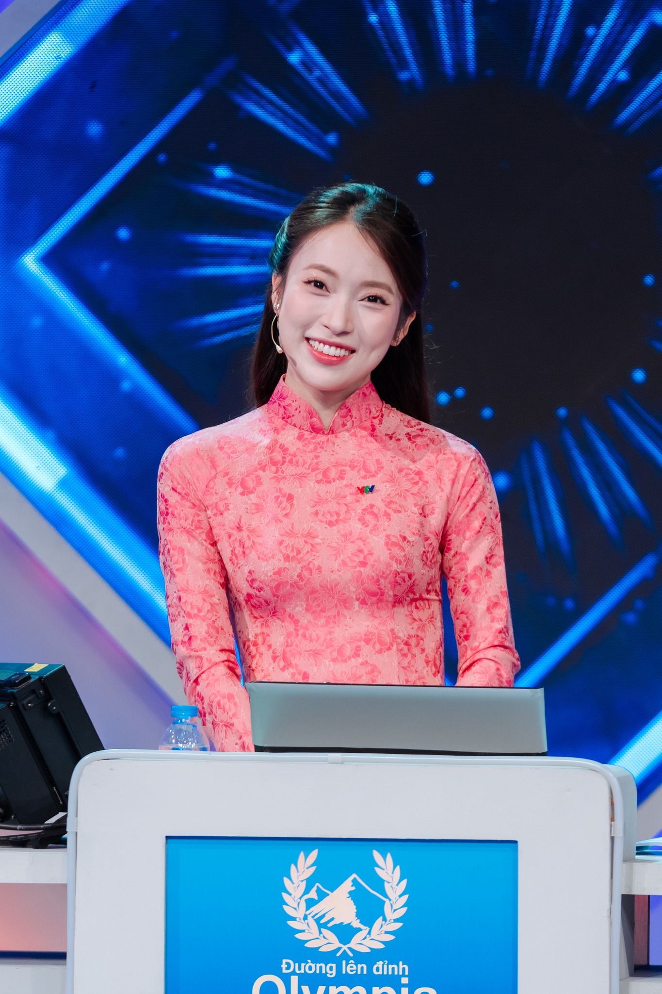 “Khánh Vy và người yêu” lên hot search- Ảnh 8.