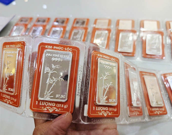 Giá bạc hôm nay 10-11: Đồng loạt tăng, Mỹ có thông báo quan trọng về bạc- Ảnh 2.