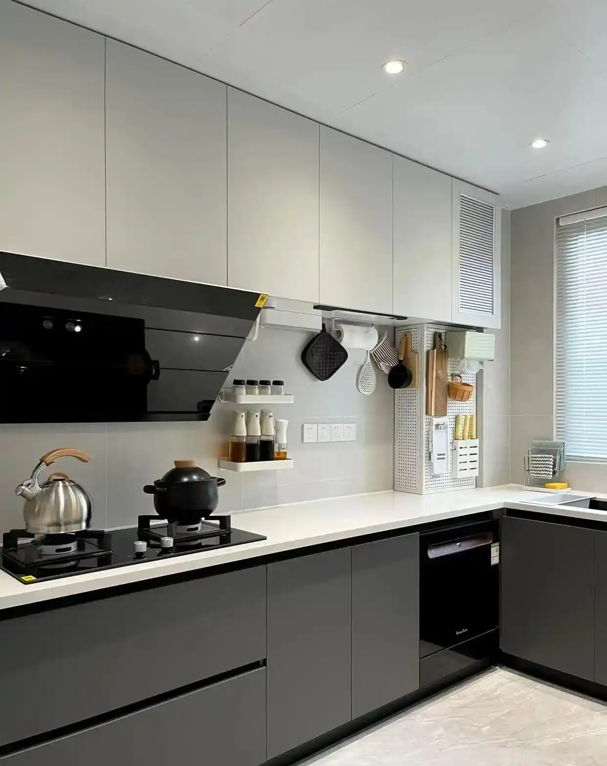 Sống 40 năm cuộc đời mới hiểu: 8 món trong bếp càng không lắp càng thấy sướng- Ảnh 1.